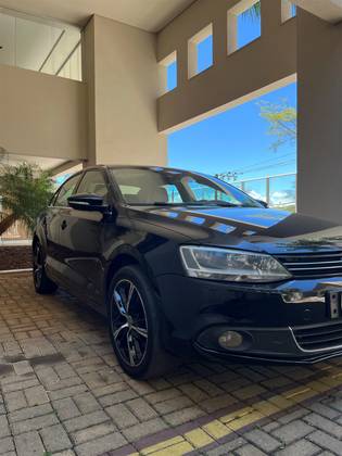 VOLKSWAGEN JETTA 2.0 TSI HIGHLINE 211CV GASOLINA 4P TIPTRONIC